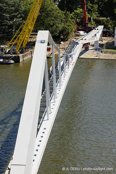 Liège - passerelle sur la Meuse